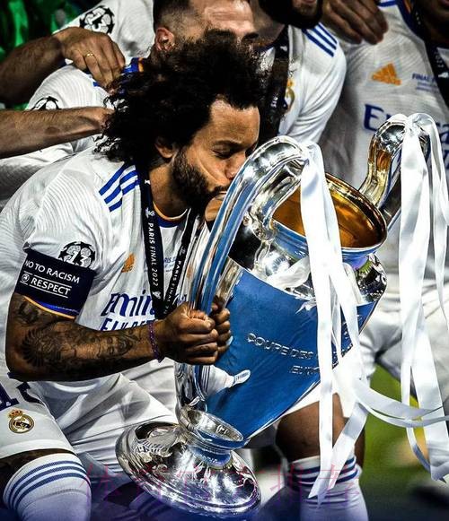 卡西告别马塞洛-来时你还是少年 现在你已成传奇